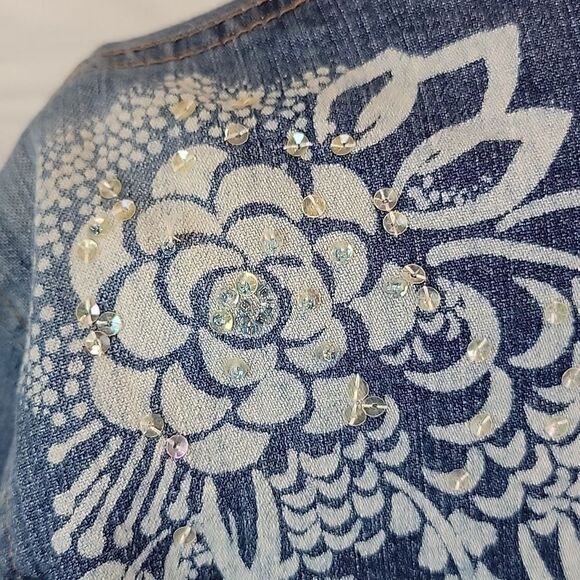 Bandolino Blu jean blazer with floral embellishments Size M - Picture 9 of 13
